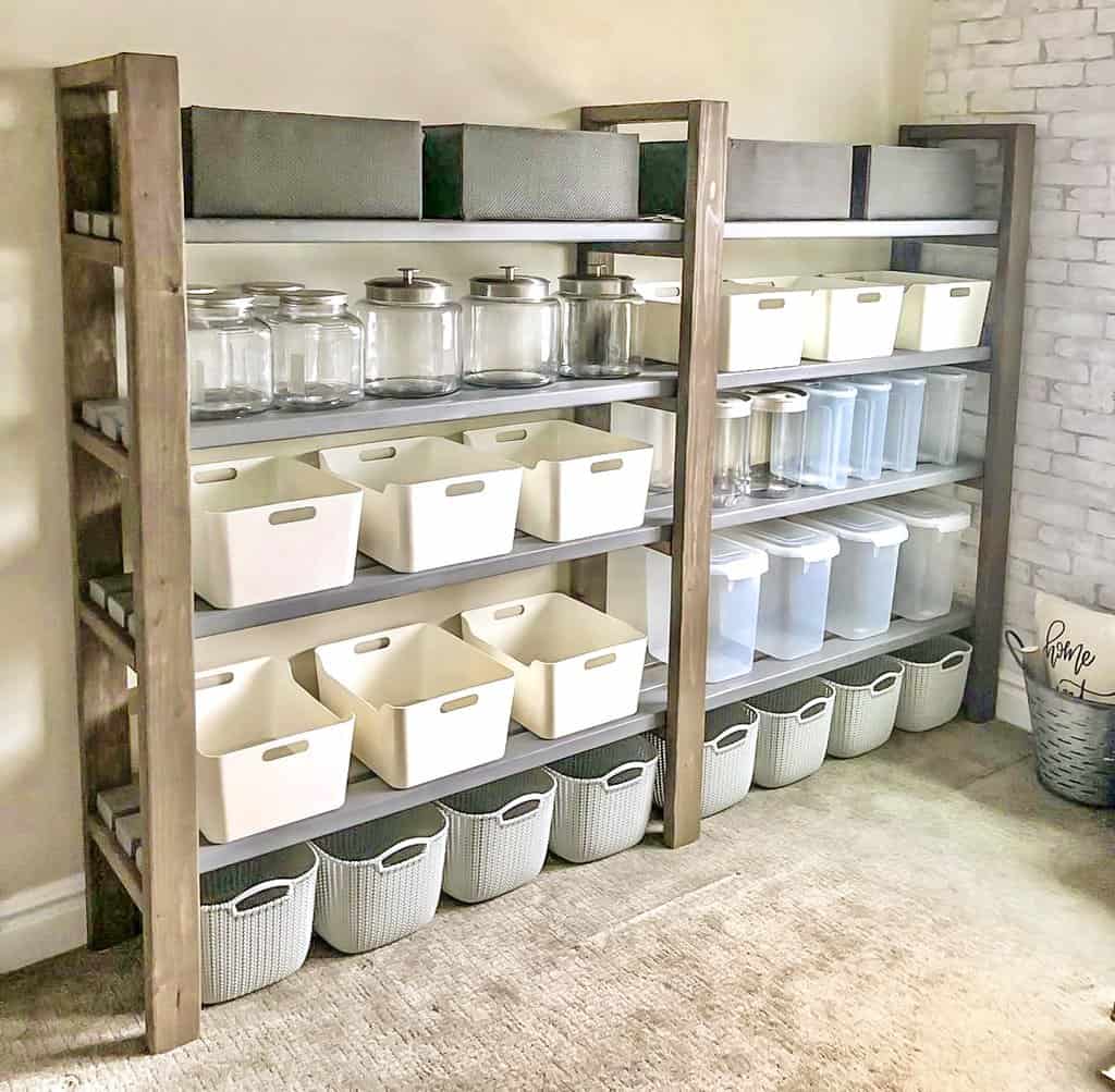 Freestanding pantry shelves - 6 Ideas To Optimize Storage In Your Kitchen