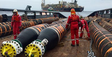 FPSO system hoses - Top 3 dangers when working with waterborne transportations